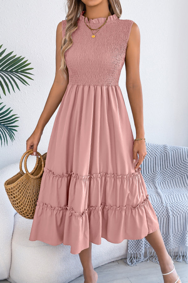 Anna-Berg | Solid Color Sleeveless Tucked Patchwork Dress