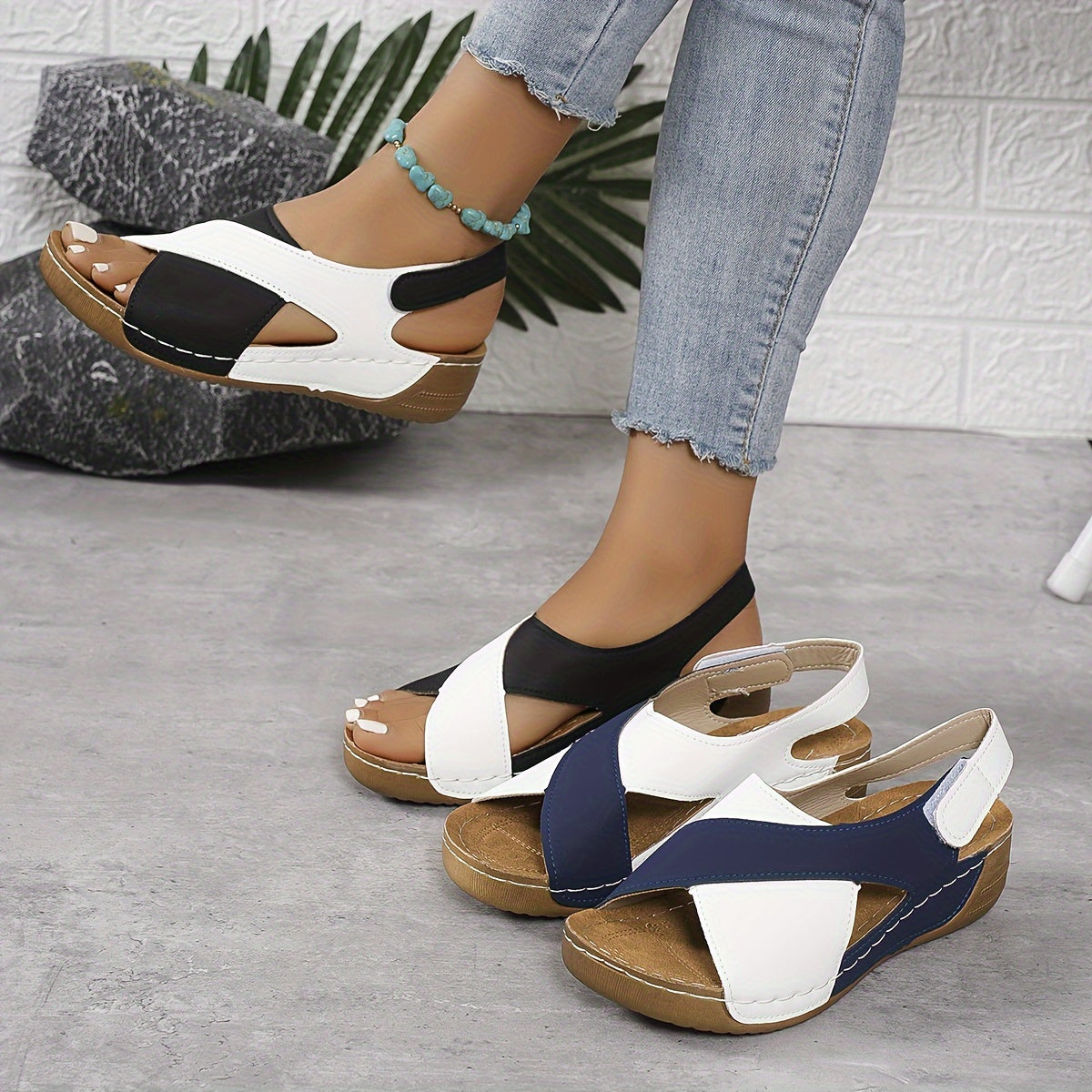 Anna-Berg | Effortless Adjustable Sandals Made to Turn Heads