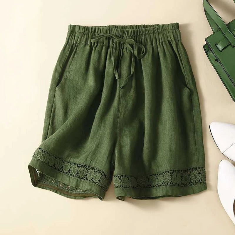 Anna-Berg | Timeless Relaxed Floral Shorts for a Polished Look