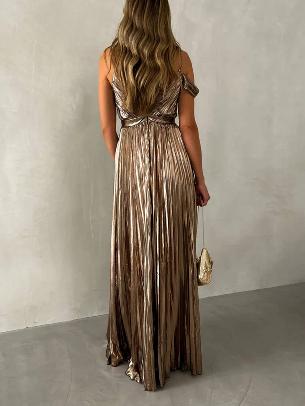 Anna-Berg | Elegant V-Neck Backless Pleated Suspender Dress