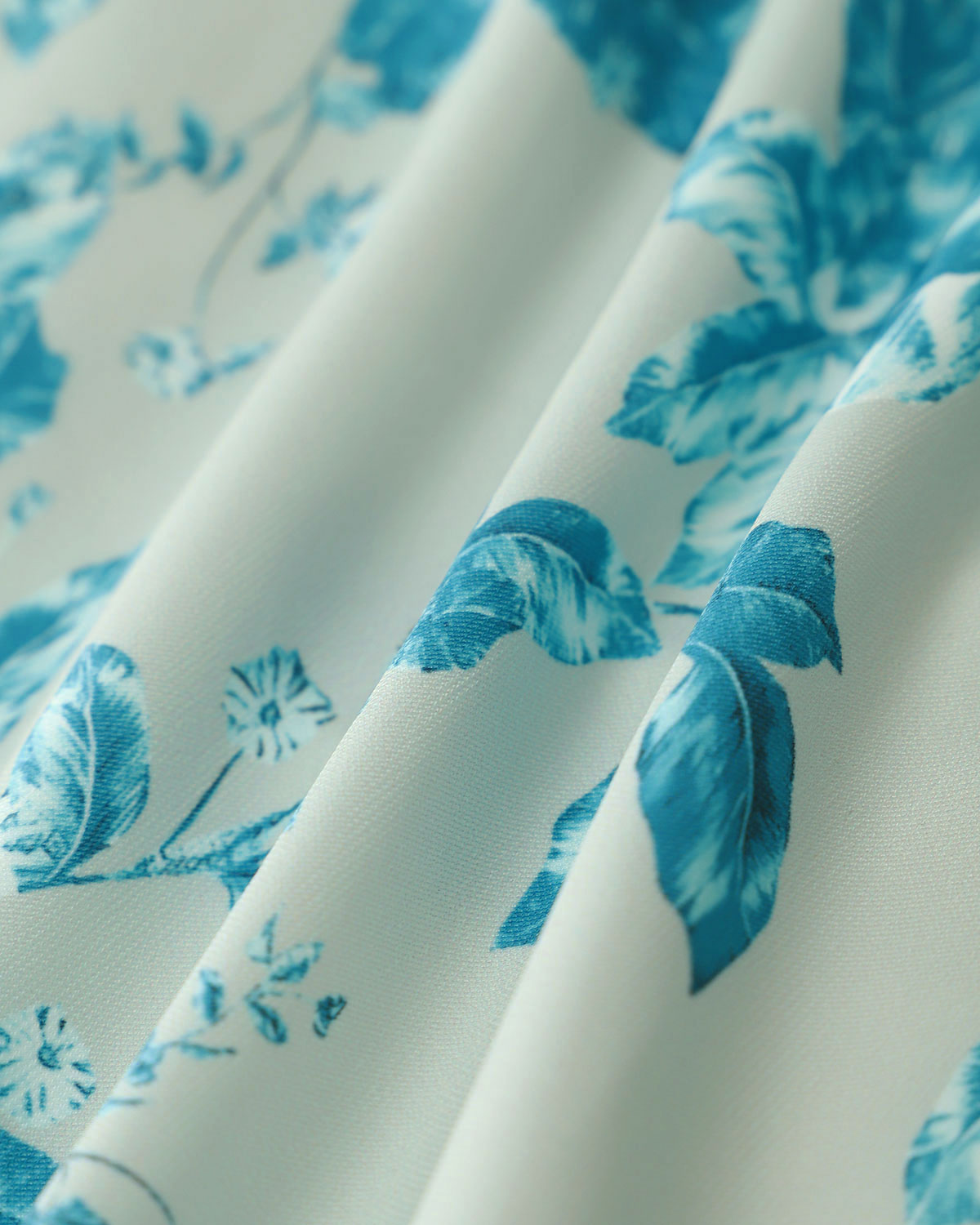 Anna-Berg | Floral Pocket Shorts for Women in Blue