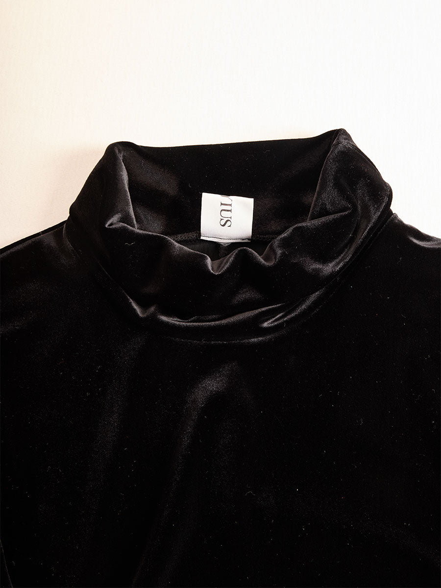 Anna-Berg | Elegant Black Velvet And Satin Midi Dress