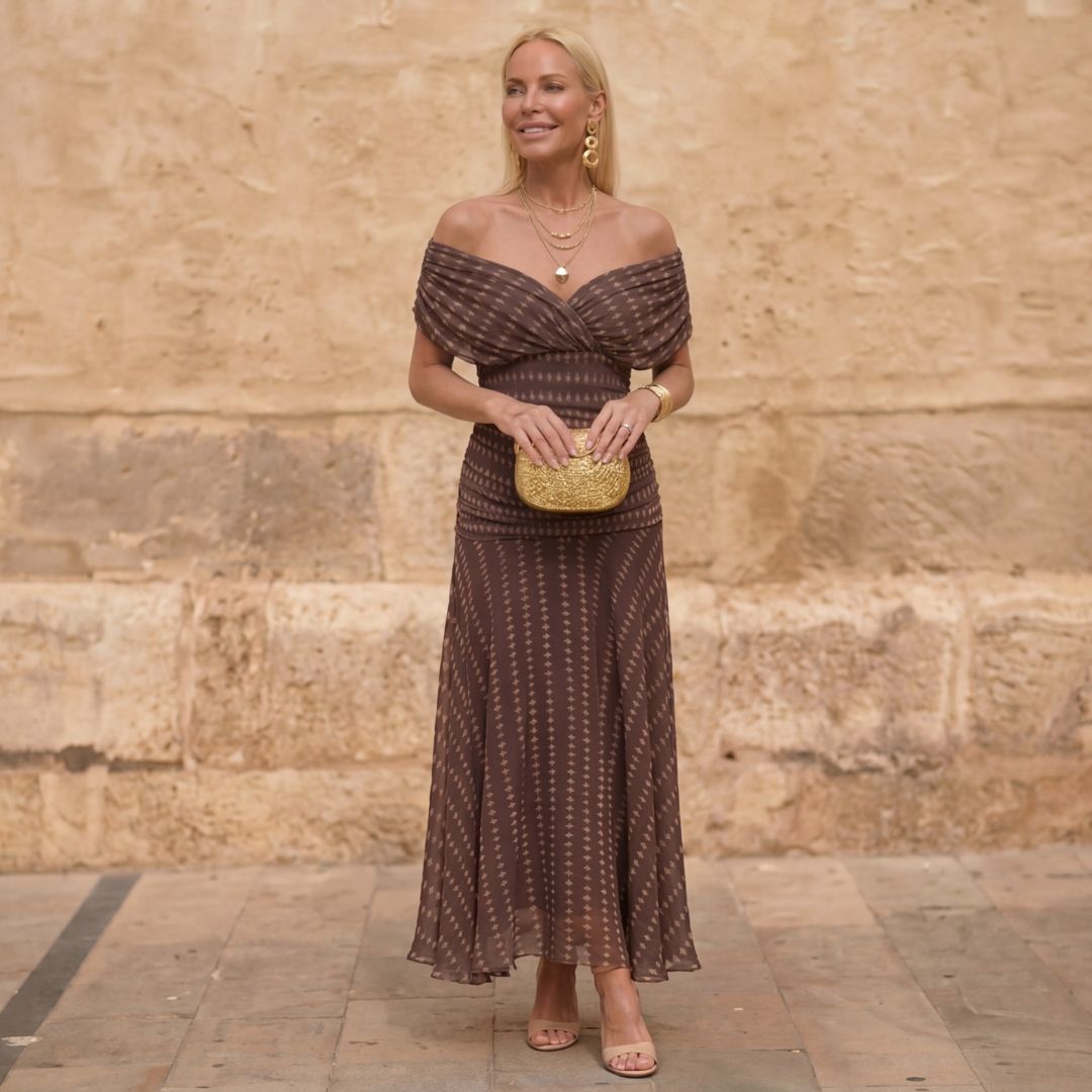 Anna-Berg | Effortless Geometric Flowing Dress with a Timeless Finish