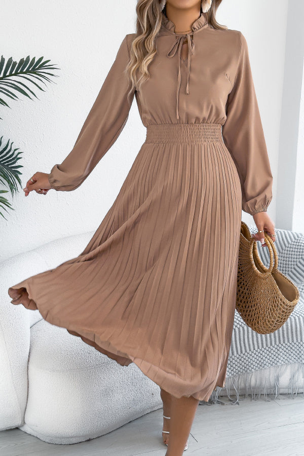 Anna-Berg | Solid Color Long-Sleeved Fitted Waist Dress