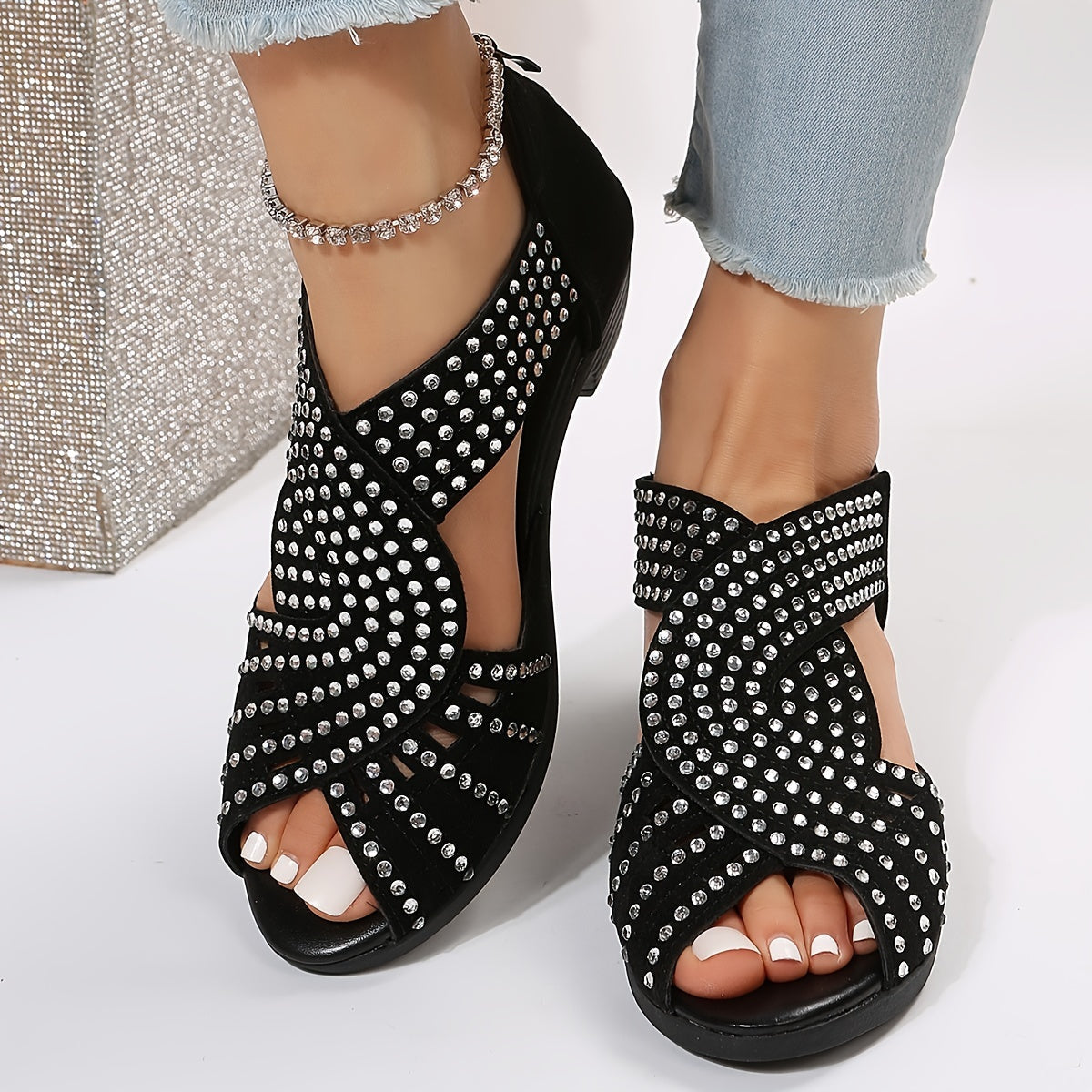 Anna-Berg | Elegant Adjustable Sandals for Every Occasion