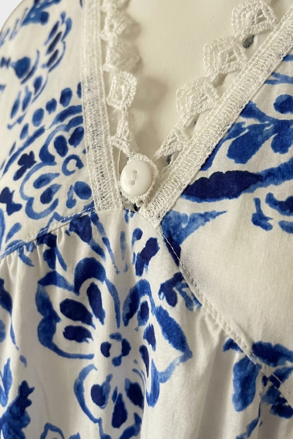 Anna-Berg | Boho Floral V Neck Mini Dress in a Flattering Cut