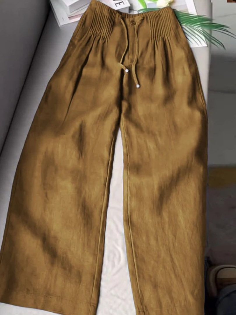 Anna-Berg | Graceful Wide-Leg Pants Made to Turn Heads