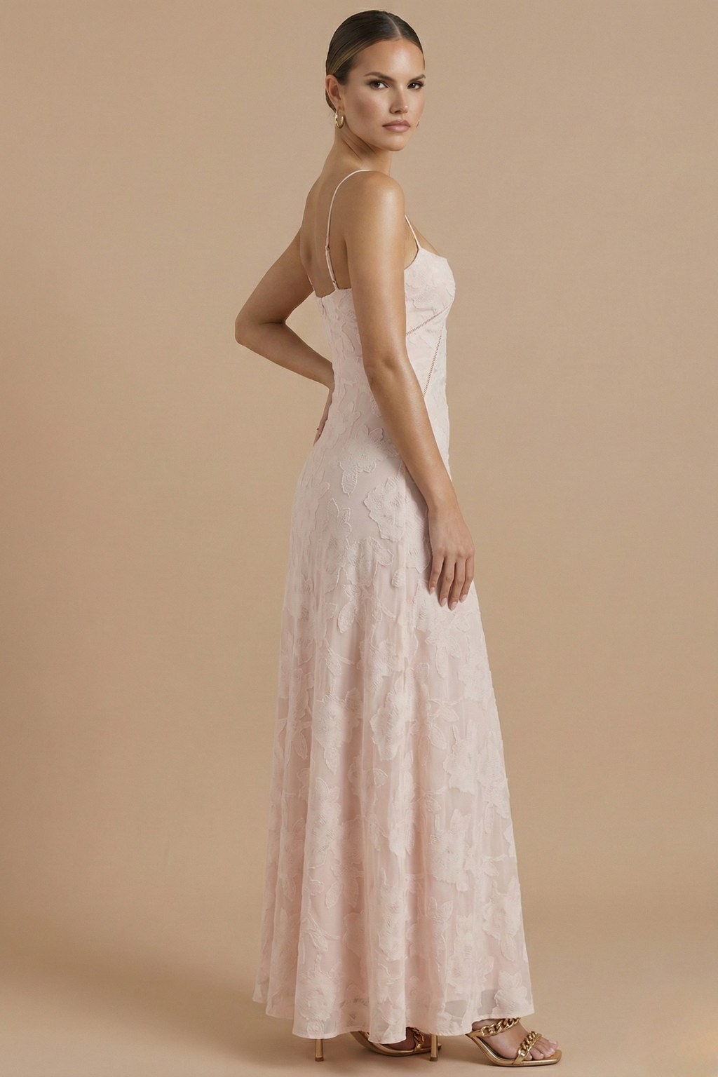 Anna-Berg | Elegant Floral Maxi Dress - Spaghetti Strap Sweetheart Neck Lace Overlay