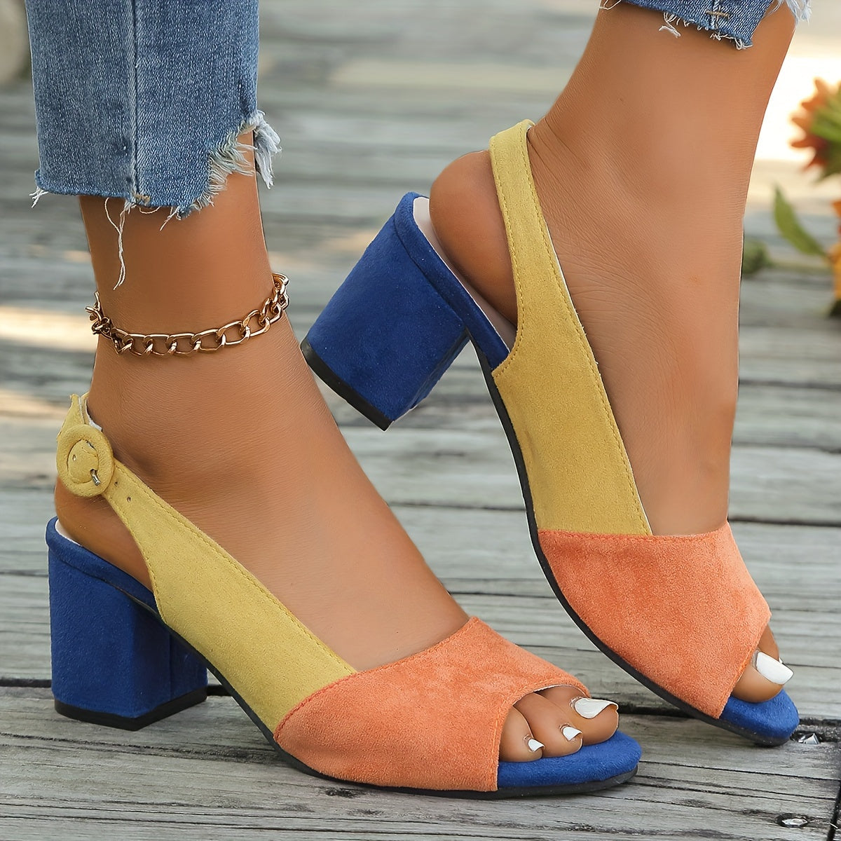 Anna-Berg | Chic Adjustable Sandals for Effortless Elegance