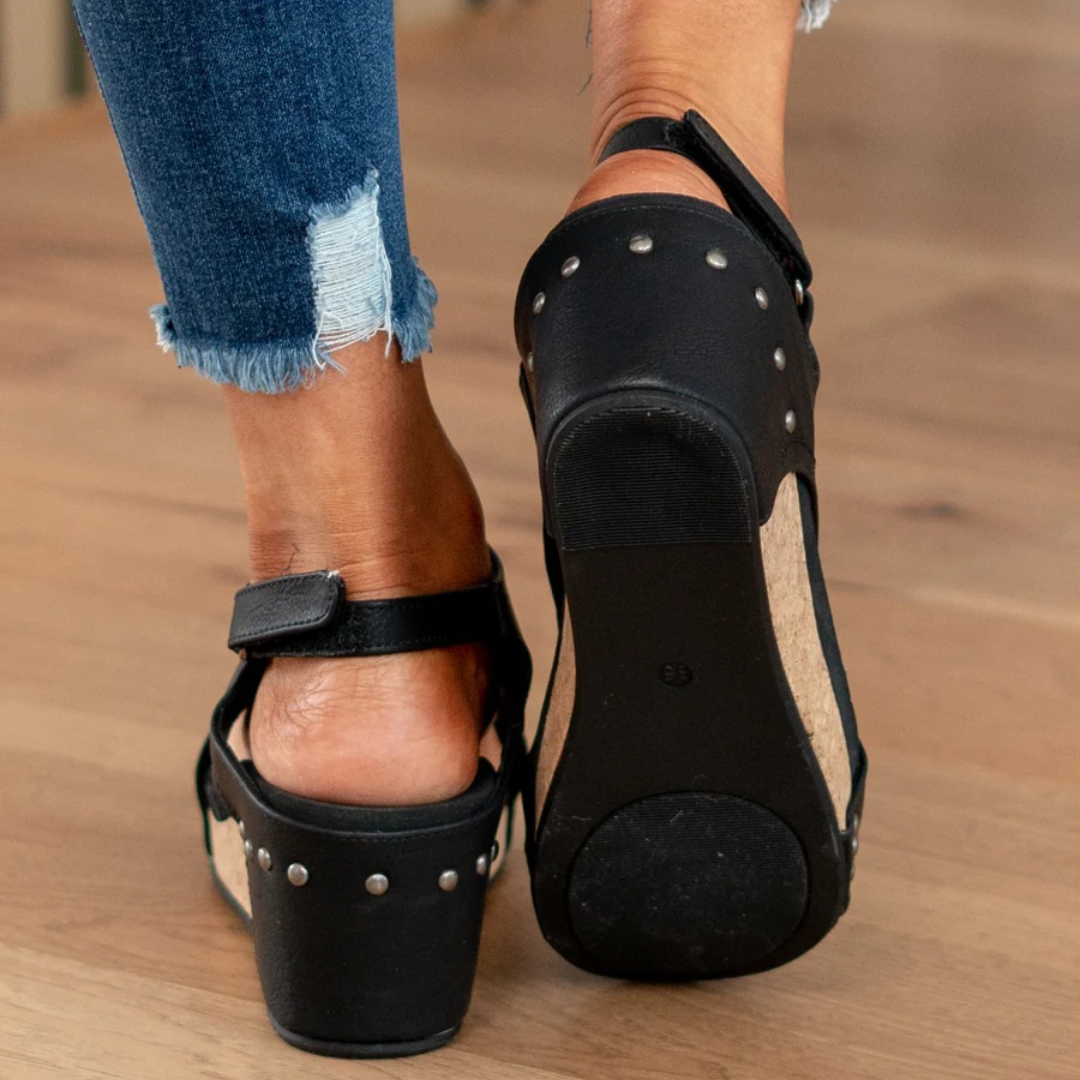 Anna-Berg | Chic Suede Wedge Sandals with Graceful Drape