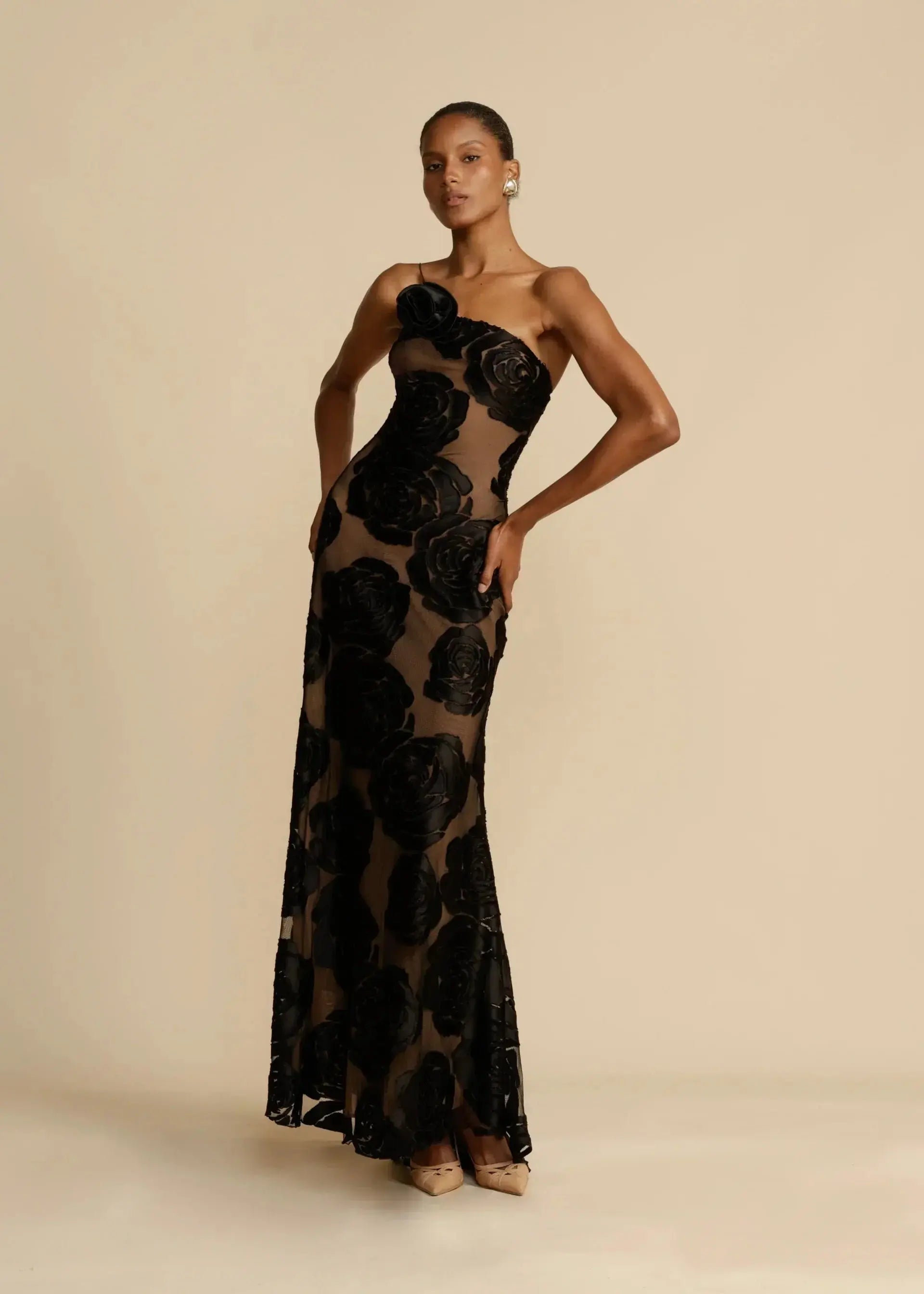 Anna-Berg | Timeless Maxi Dress with a Flattering Silhouette