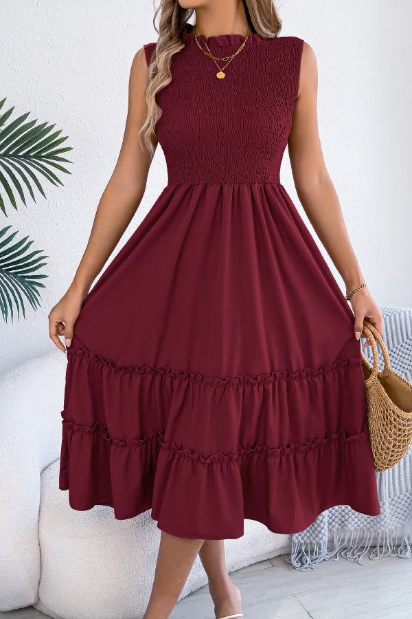Anna-Berg | Solid Color Sleeveless Tucked Patchwork Dress