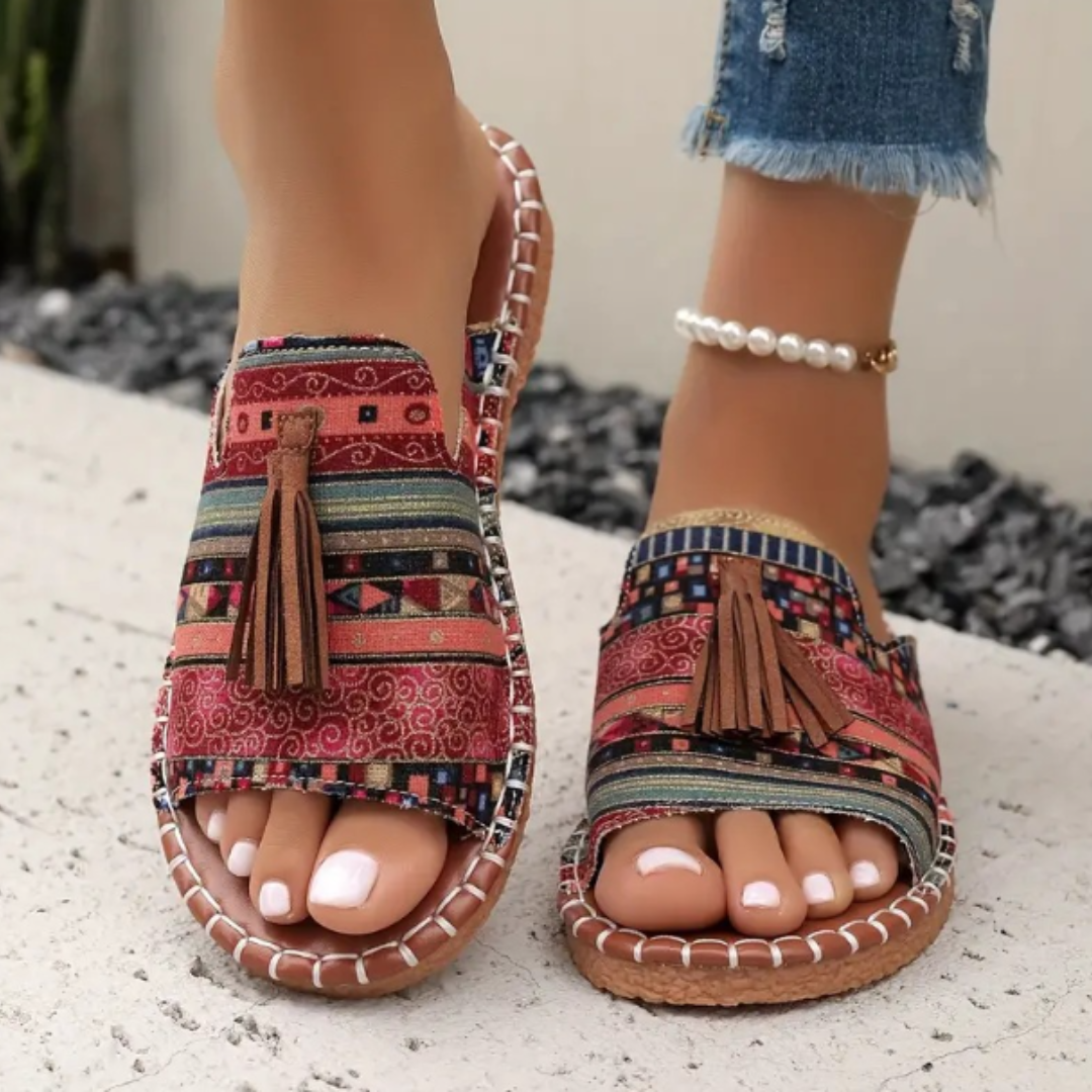 Anna-Berg | Flowing Comfortable Flat Sandals Made to Turn Heads