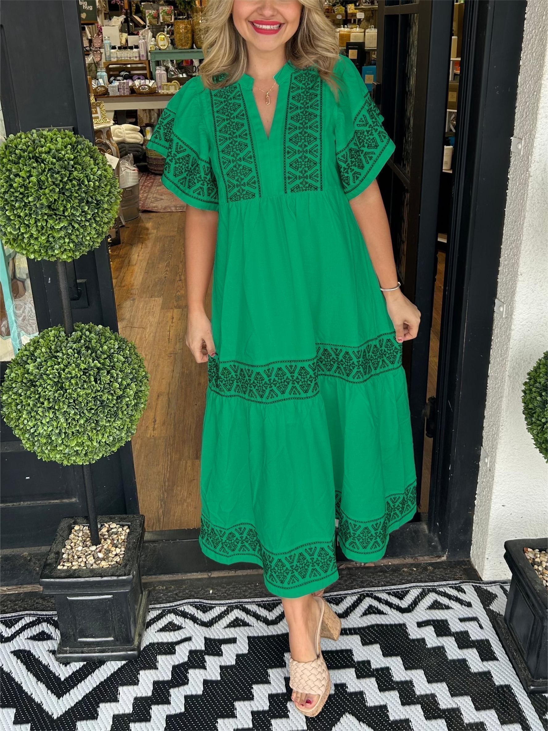Anna-Berg | Sculpted Summer Boho V Neck Midi Dress