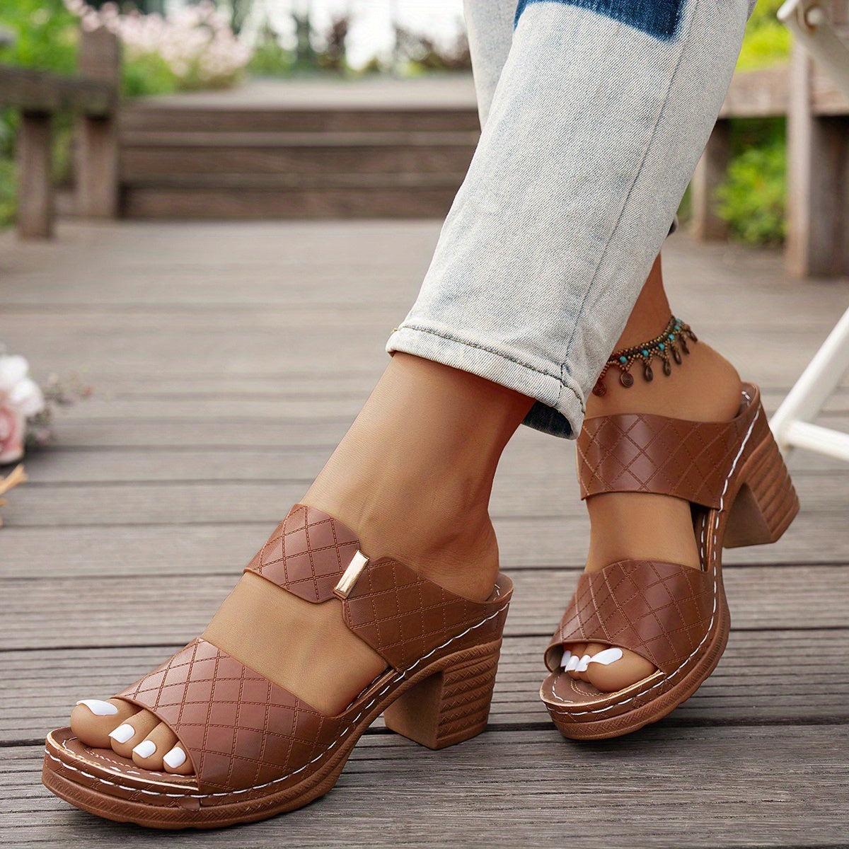 Anna-Berg | Graceful Sandals for Every Occasion
