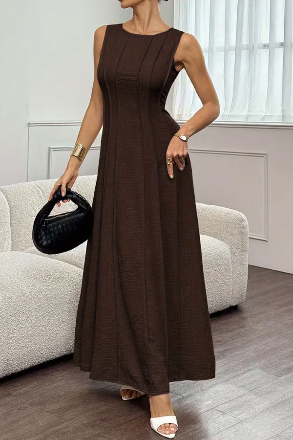 Anna-Berg | Solid Color Round Neck Sleeveless Dress