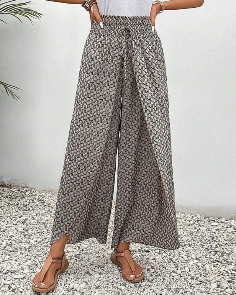 Anna-Berg | Sculpted Relaxed Wide Leg Trousers with a Timeless Finish