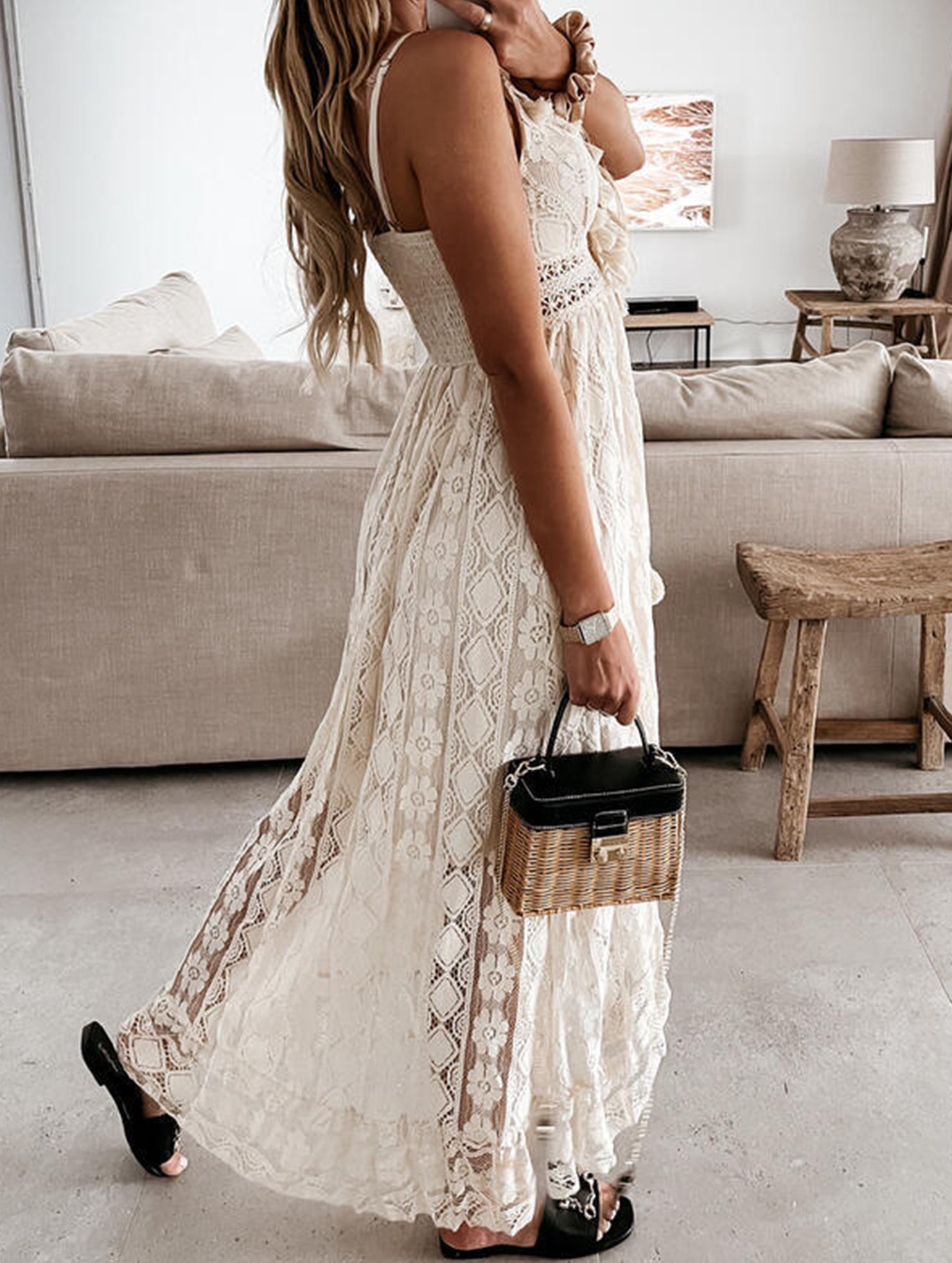 Anna-Berg | Resort-Style Lace Strappy Long Dress