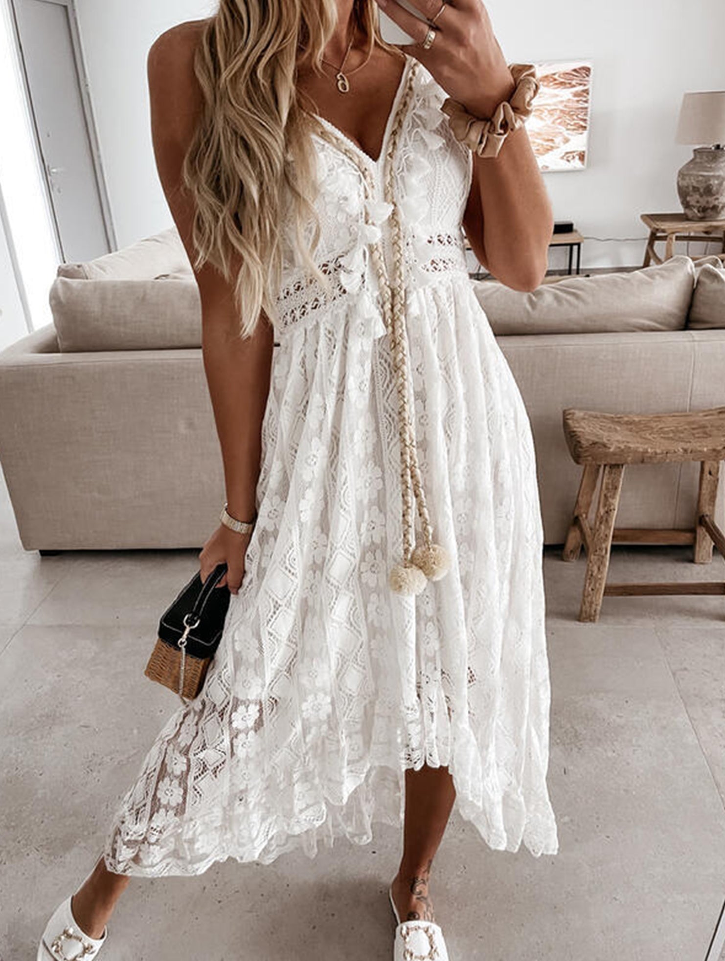 Anna-Berg | Resort-Style Lace Strappy Long Dress