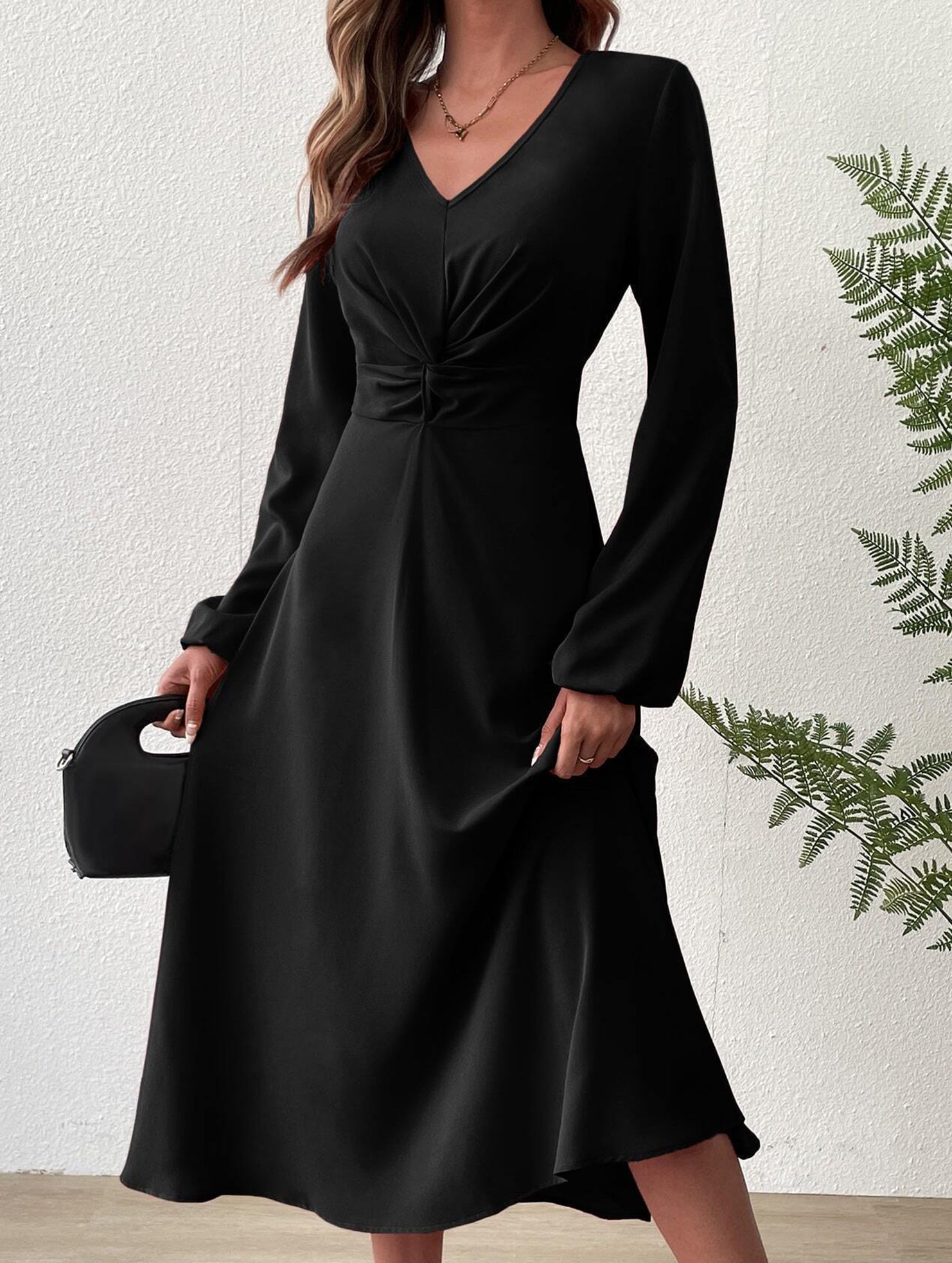 Anna-Berg | Fashionable V-Neck Lantern Long-Sleeved Dress