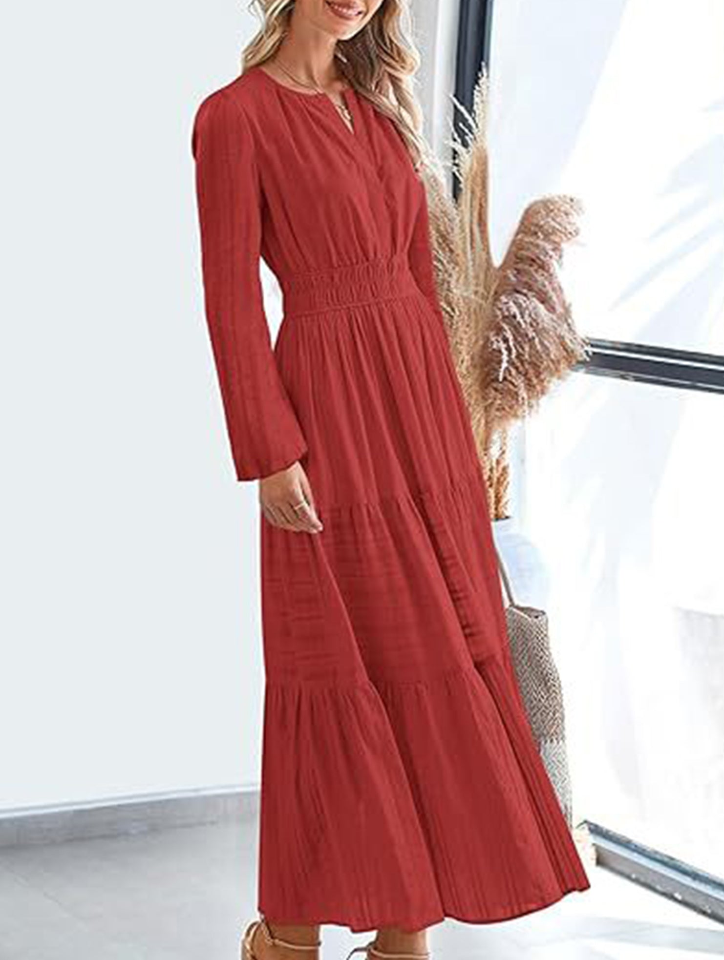 Anna-Berg | V-Neck Pleated Waist Tiered Long-Sleeved Dress