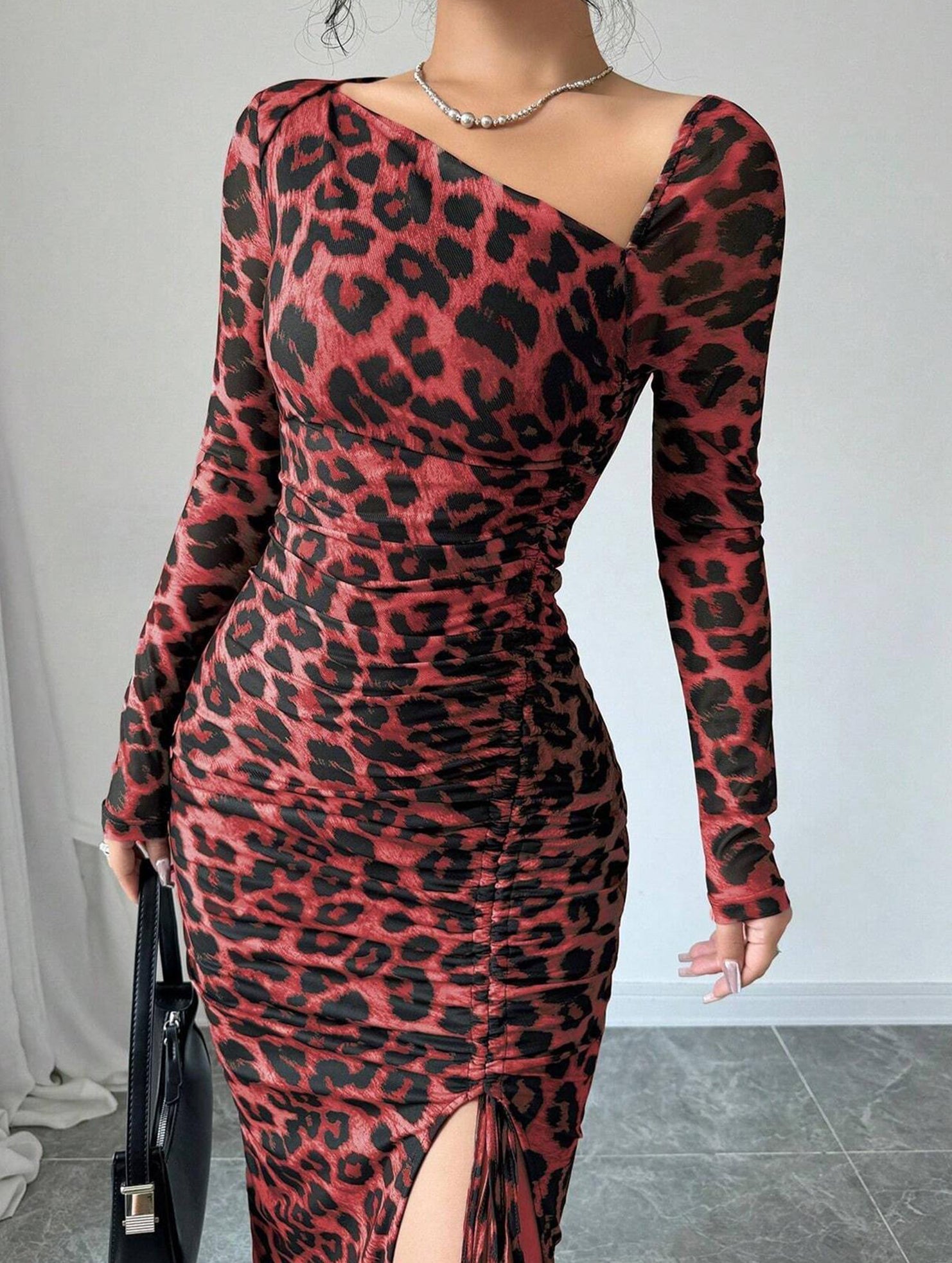 Anna-Berg | Retro Leopard Print Bodycon Dress