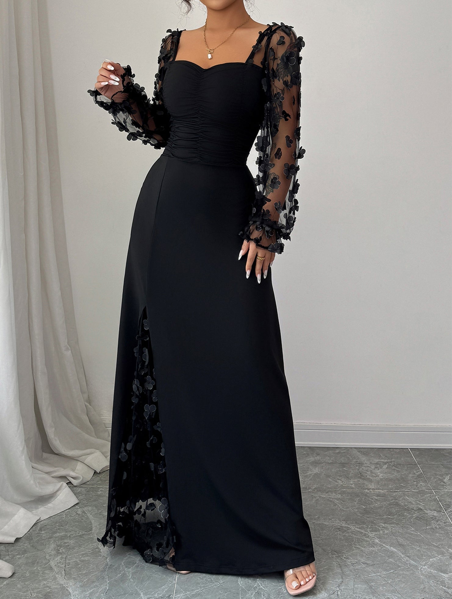 Anna-Berg | Retro-Style Hollowed-Out Long-Sleeved Dress