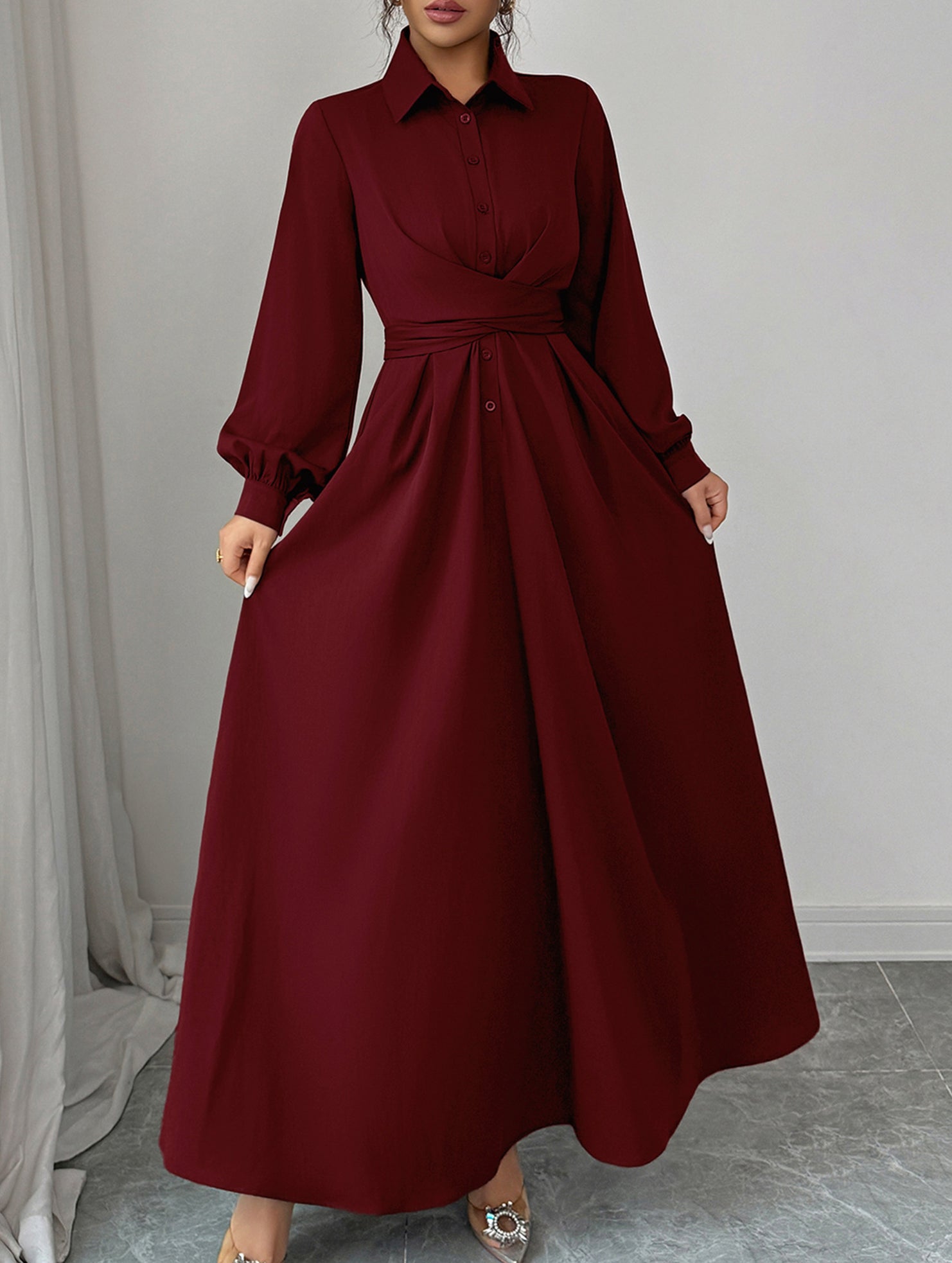 Anna-Berg | Simple Long-Sleeved Dress