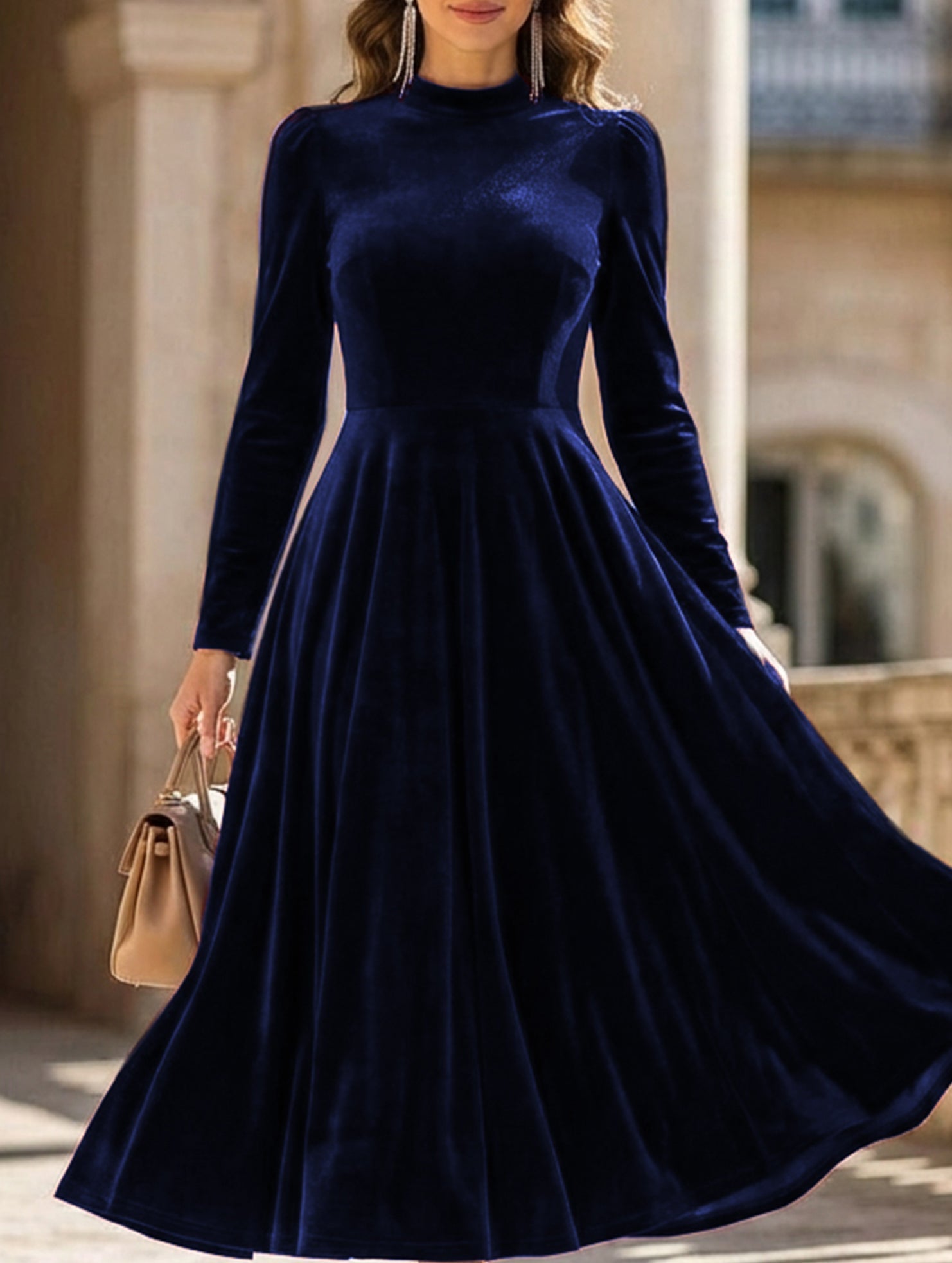 Anna-Berg | New Velvet Round Neck Long-Sleeved Dress