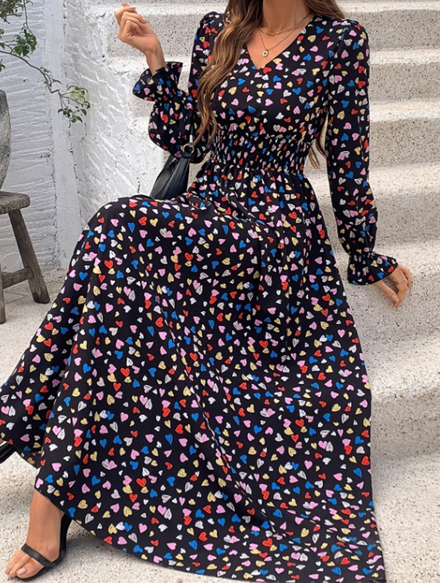 Anna-Berg | Printed V-Neck Full Skirt Dress
