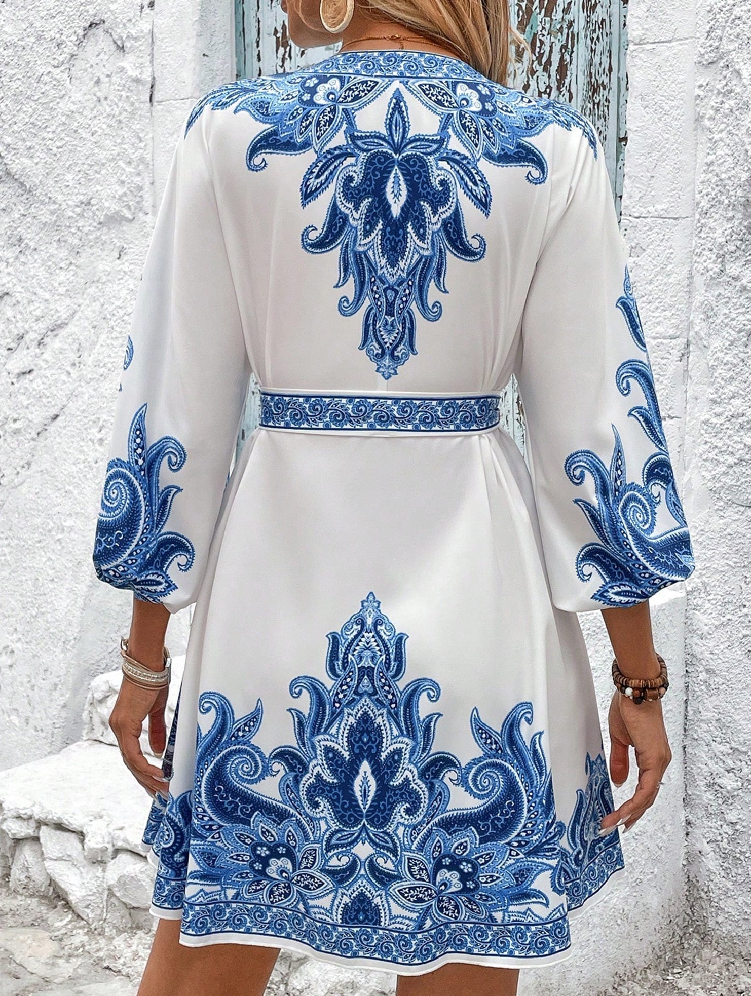 Anna-Berg | Printed V-Neck Three-Quarter Sleeve Tie-Waist Dress