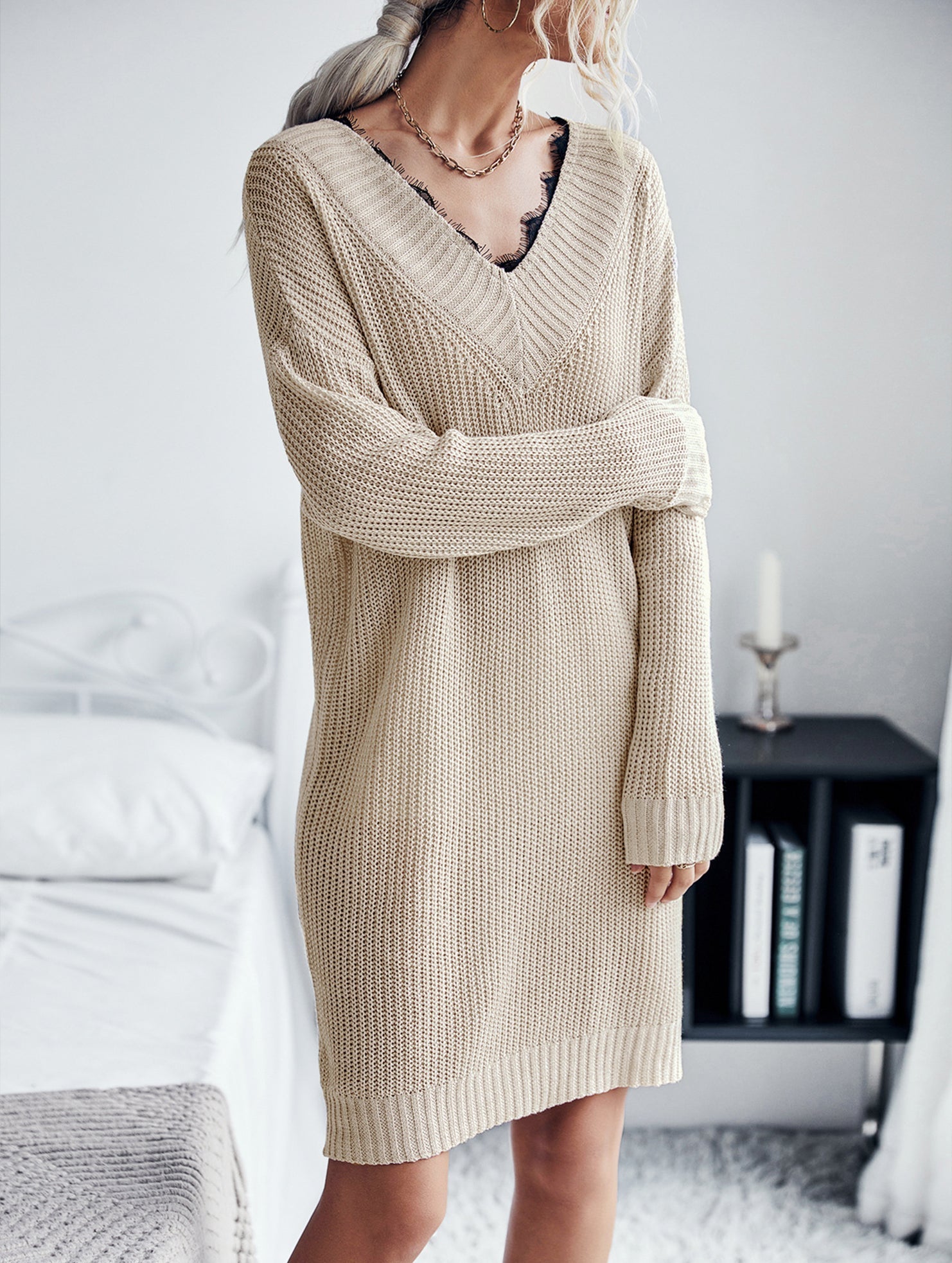 Anna-Berg | Simple Lace V-Neck Knit Dress