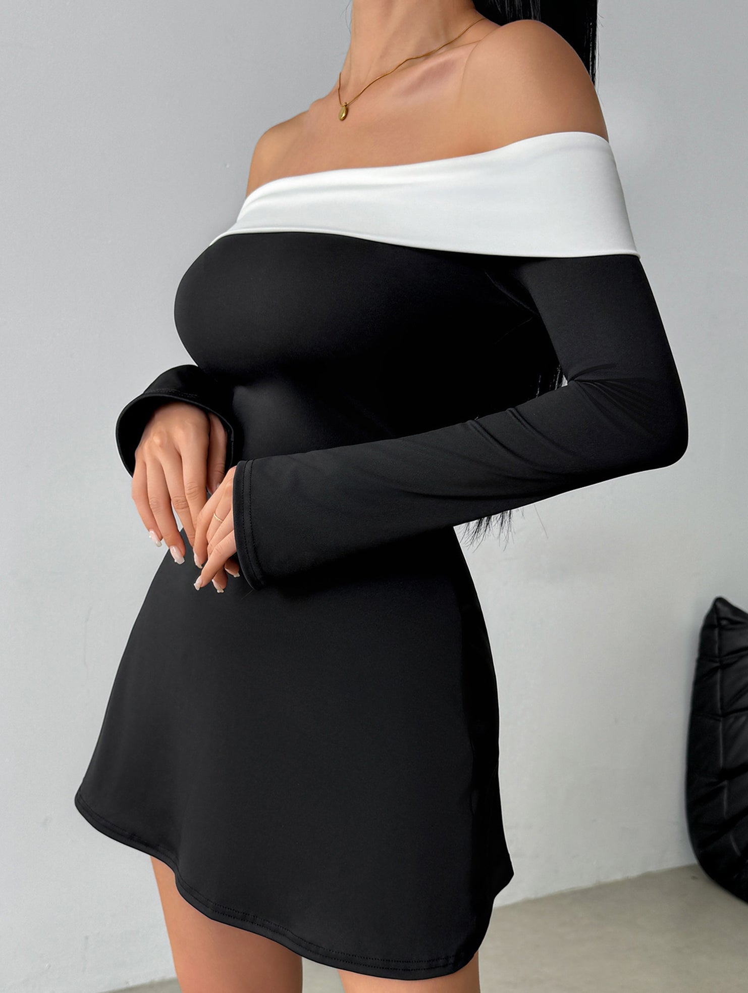 Anna-Berg | Off-Shoulder Bell Sleeve Dress