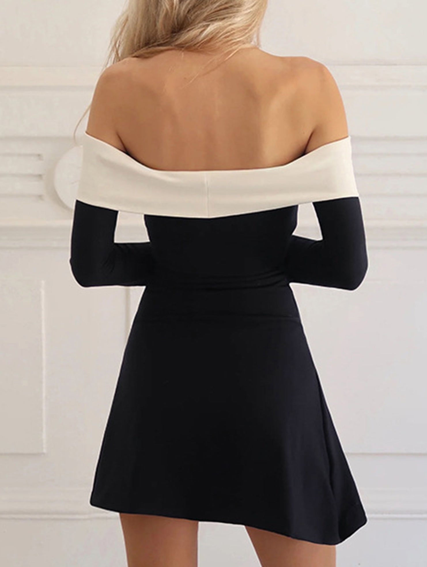 Anna-Berg | Off-Shoulder Bell Sleeve Dress