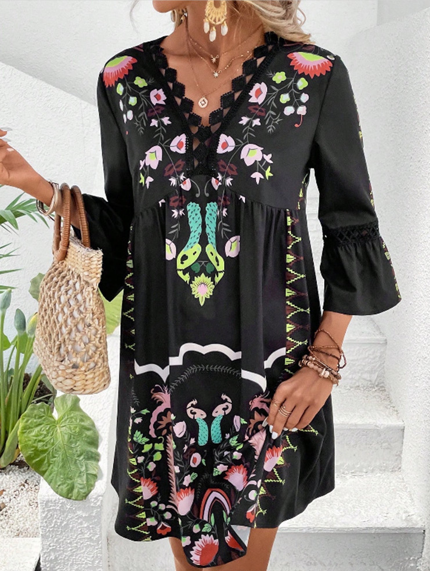 Anna-Berg | V Neck Lace Patch Print Dress