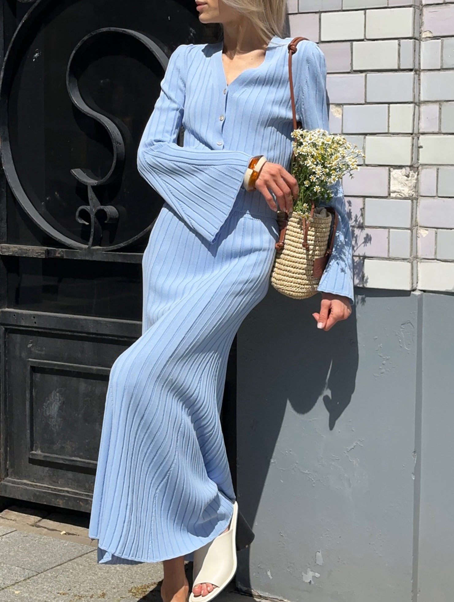 Anna-Berg | Versatile V-Neck Cardigan Slim Dress