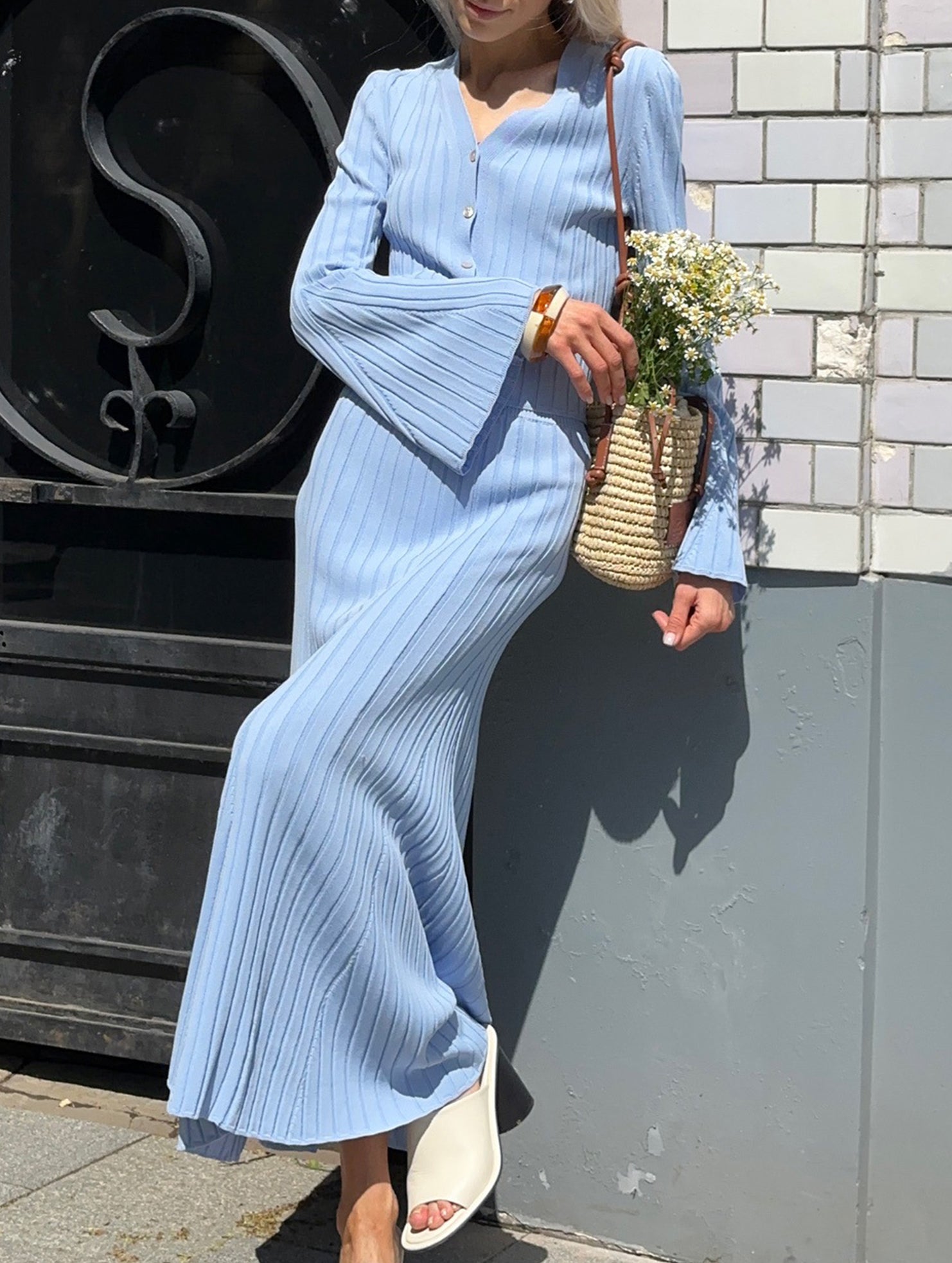 Anna-Berg | Versatile V-Neck Cardigan Slim Dress