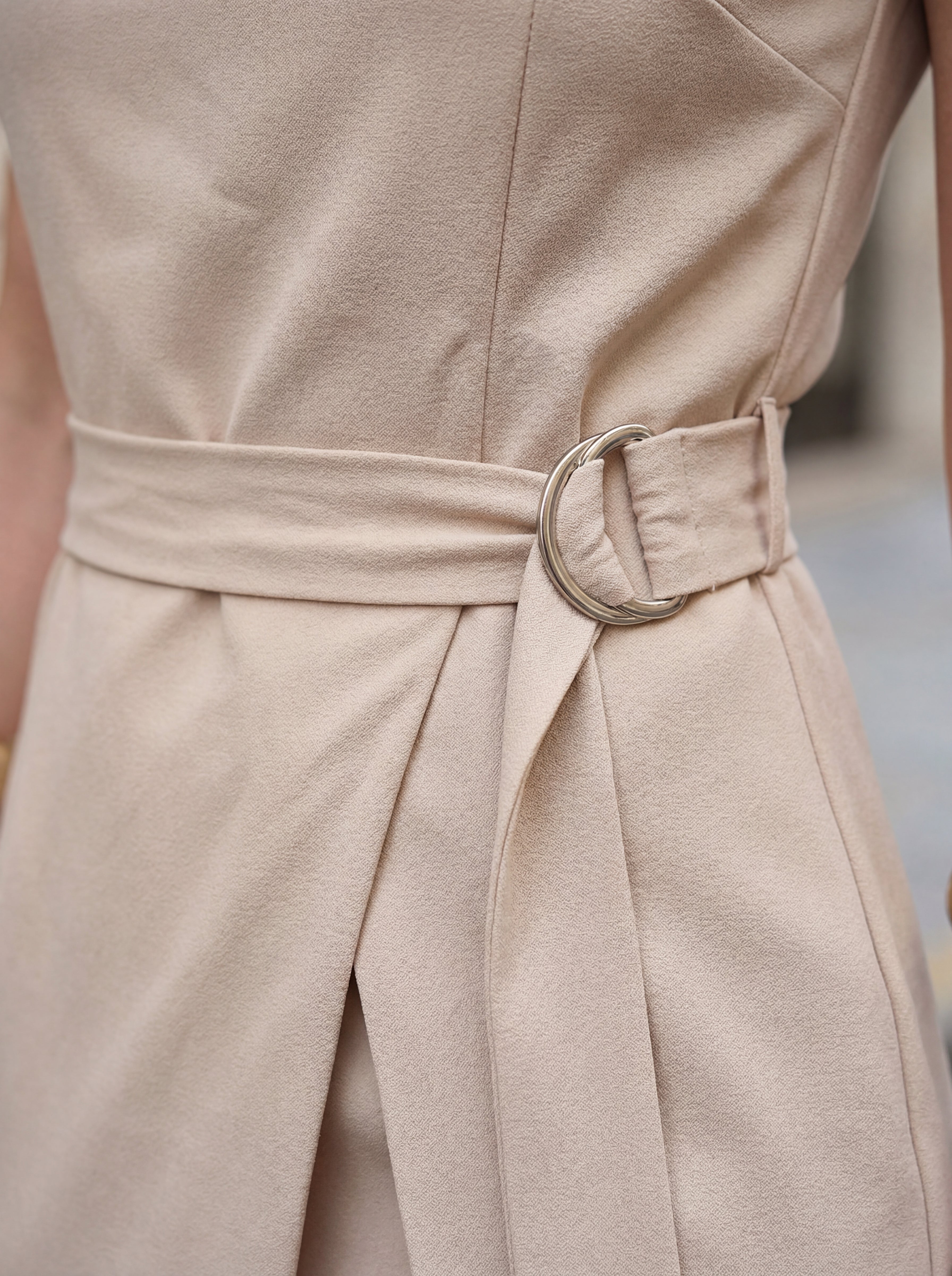 Anna-Berg | Statement Sofia Dress with a Timeless Finish