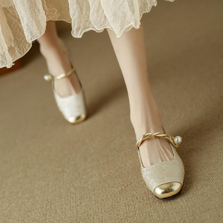 Anna-Berg | Elegant Pointed Toe Pumps