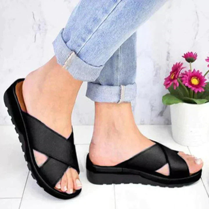 Anna-Berg | Flowing Orthopedic Adjustable Sandals with a Timeless Finish