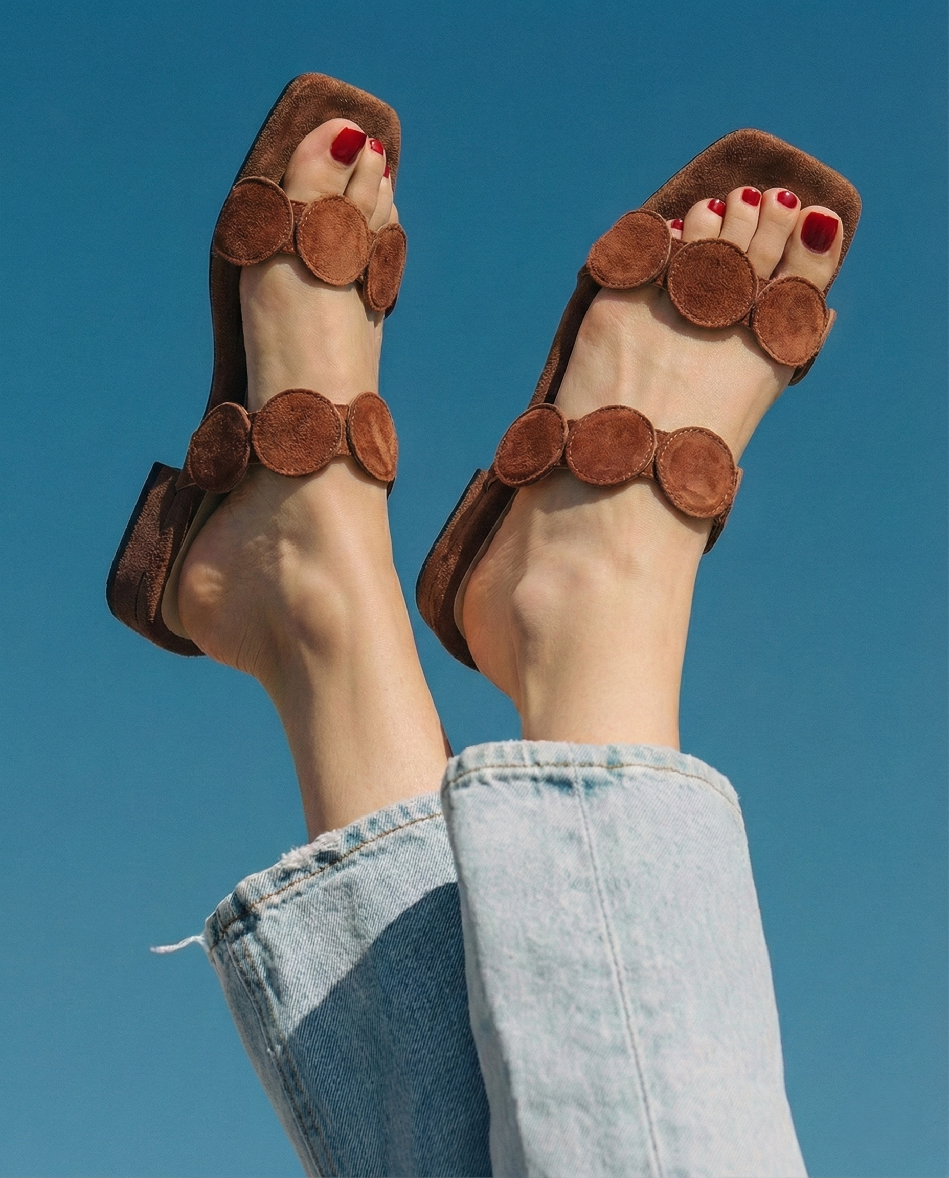 Anna-Berg | Black Croc-Embossed Pointed-Toe Leather Mules