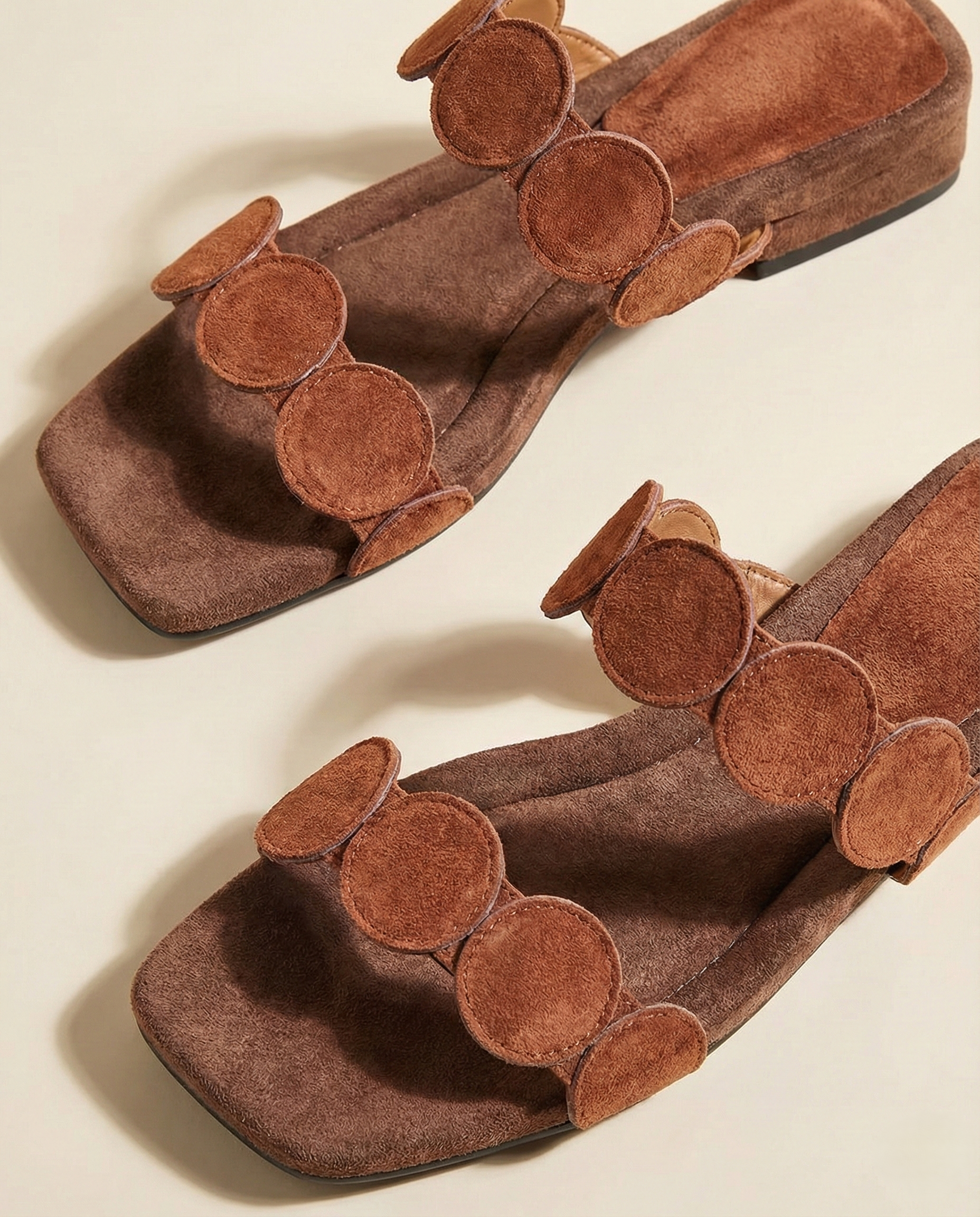 Anna-Berg | Black Croc-Embossed Pointed-Toe Leather Mules