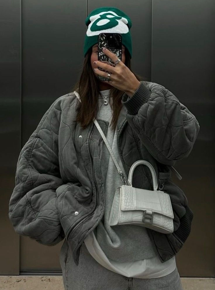 Anna-Berg | Women's Oversized Quilted Bomber Jacket