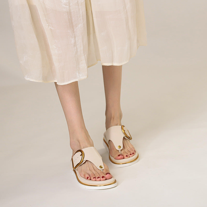 Anna-Berg | Effortless Sandals with a Flattering Silhouette