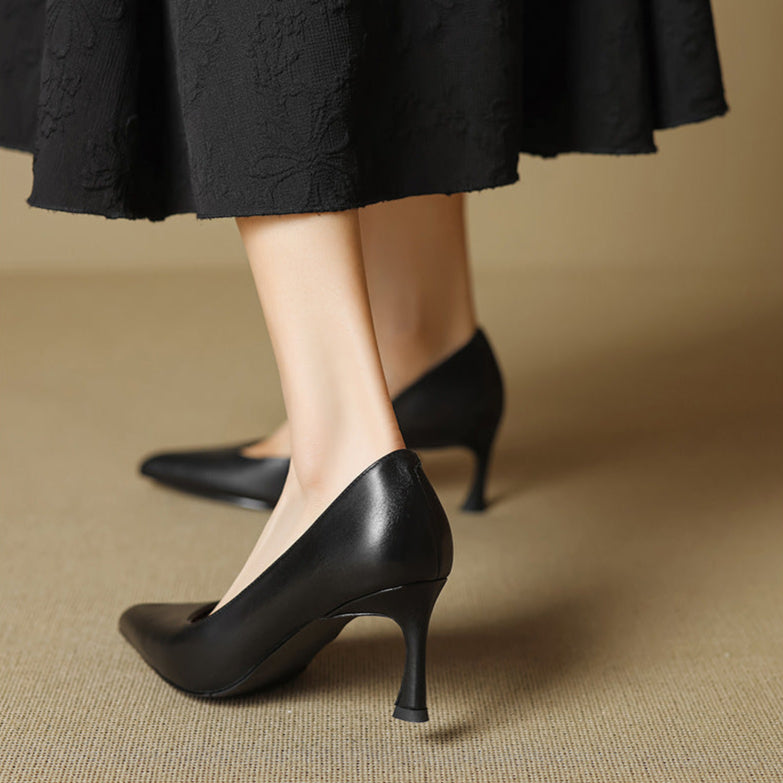 Anna-Berg | Black Pointed Toe Leather Heels