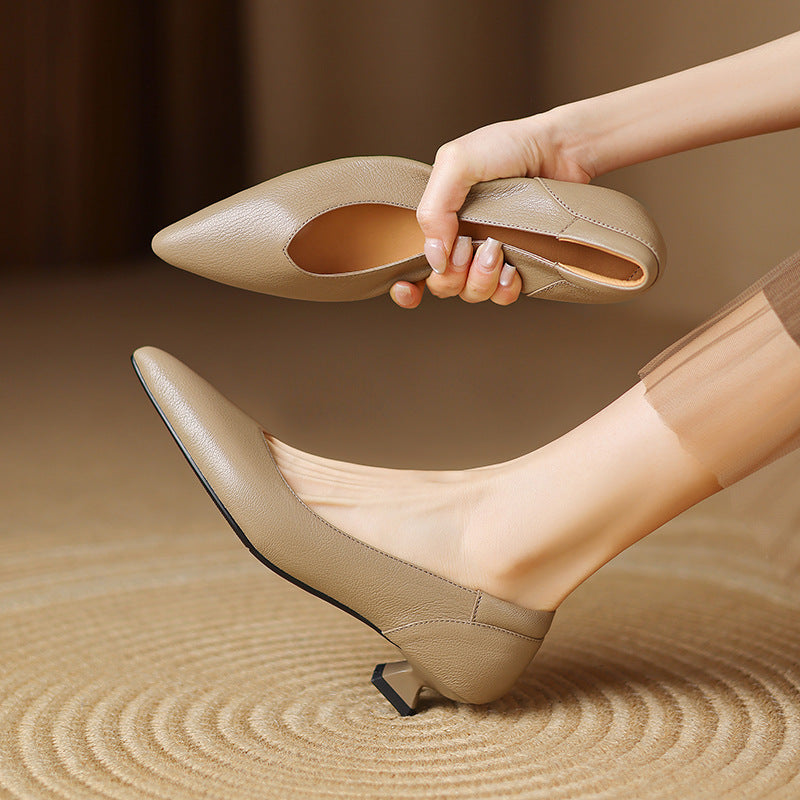 Anna-Berg | Black Pointed Toe Leather Heels