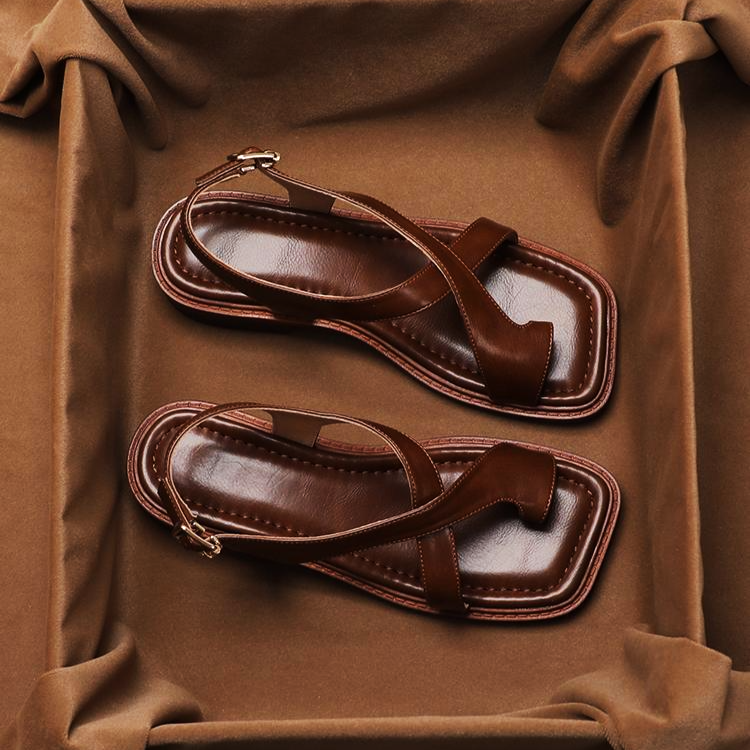 Anna-Berg | Brown Crisscross-Strap Leather Sandals