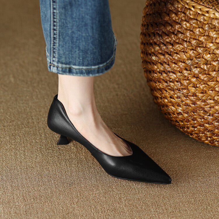 Anna-Berg | Classic Pointed Toe Pumps