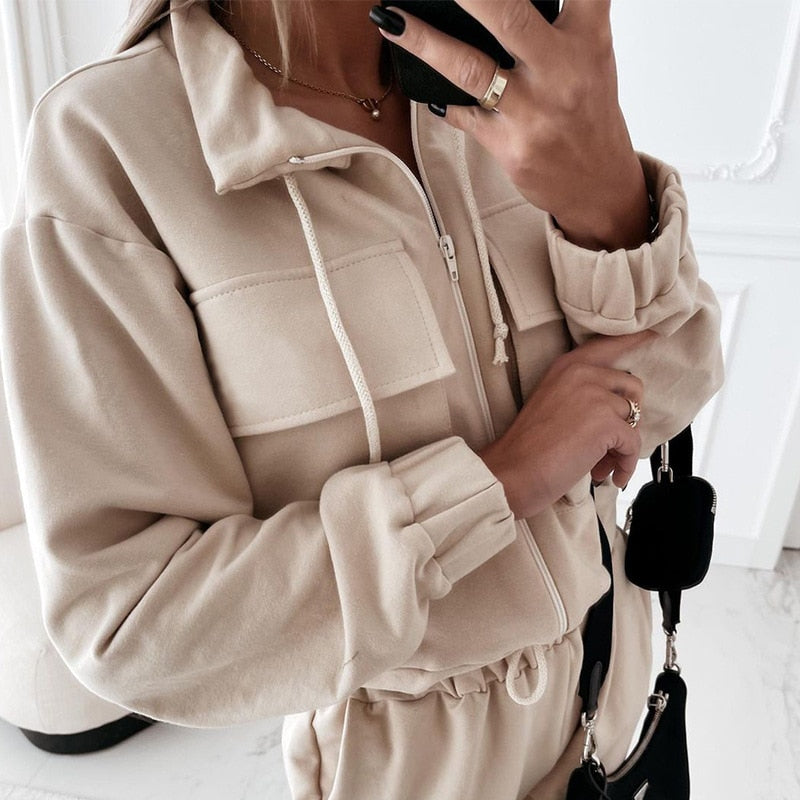 Anna-Berg | Women's Jogging Set Trendy Two-Piece Comfortable Tracksuit for Active and Leisure Wear
