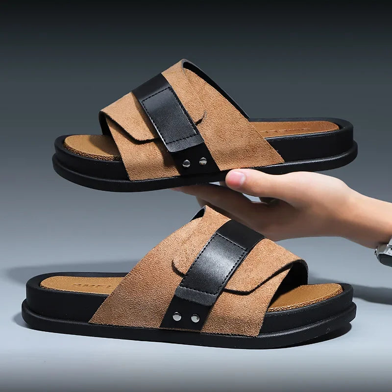 Anna-Berg | Refined Cushioned Slides in a Flattering Cut